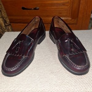 Classic Bass Burgundy QuimbyTassel Loafers for Men In A Size 13M. EUC.